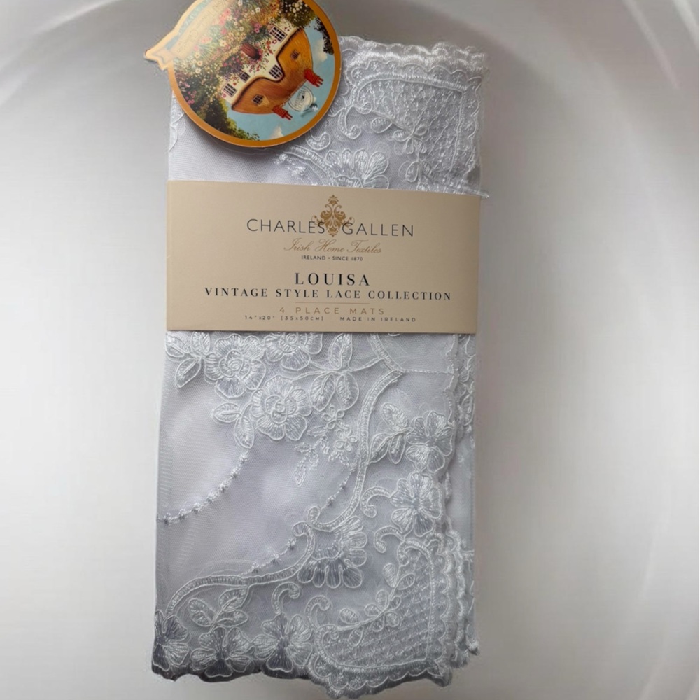 Charles & Allen Louisa Vintage Style Lace Table 4 place mats - White